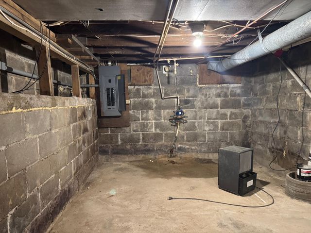 406 4th Street, Rushmore, MN 56168