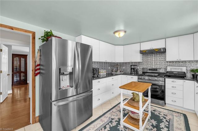 1067 Nc Highway 87, Reidsville, NC 27320