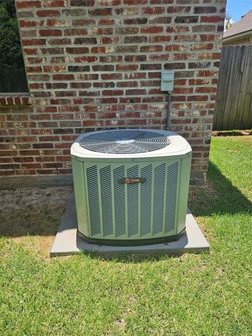 516 Dogwood South Lane, Haughton, LA 71037