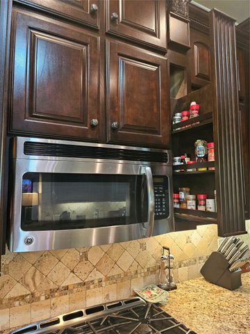 516 Dogwood South Lane, Haughton, LA 71037