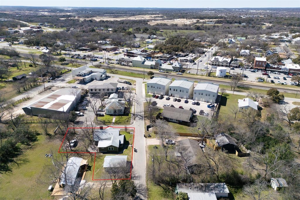 201 Rose ST, Buda, TX 78610