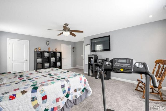 207 E Foreman Street, Jonesburg, MO 63351