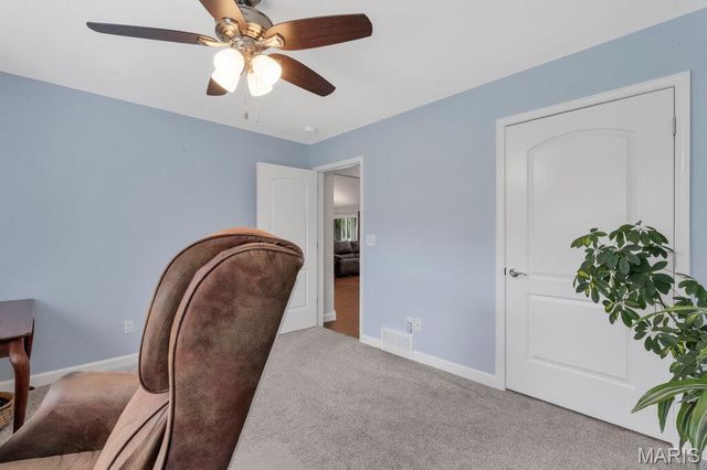 207 E Foreman Street, Jonesburg, MO 63351