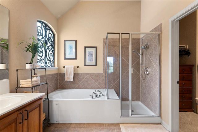 7600 Covered Bridge DR, Austin, TX 78736