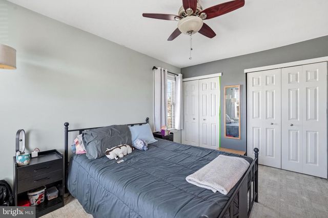 51 LINDEN DR, Blackwood, NJ 08012