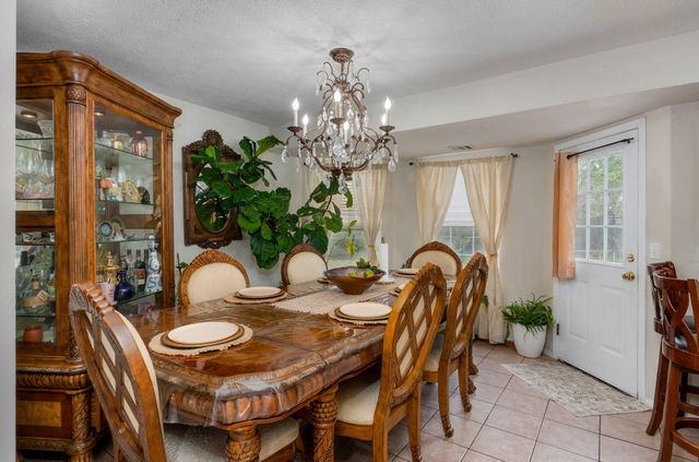 2534 E Linwood Street, Springfield, MO 65804