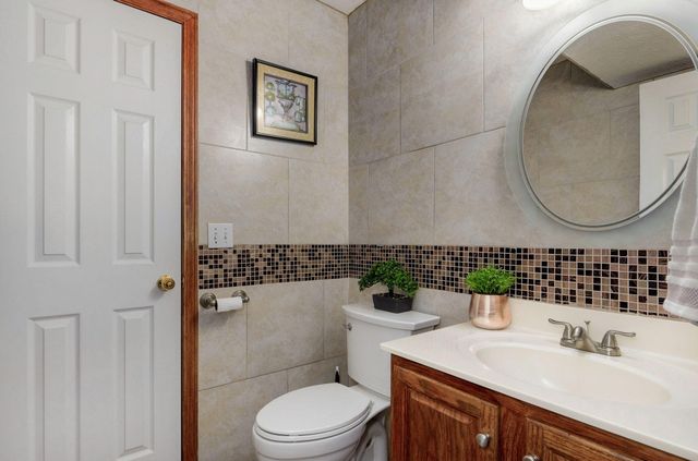 2534 E Linwood Street, Springfield, MO 65804