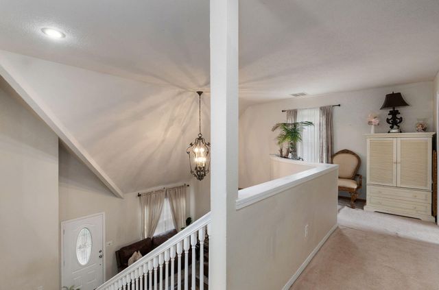 2534 E Linwood Street, Springfield, MO 65804