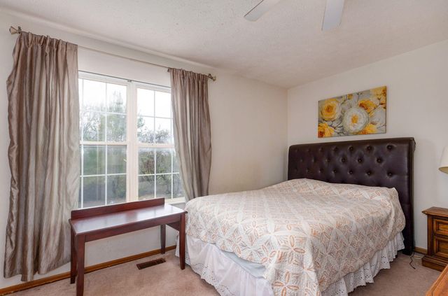 2534 E Linwood Street, Springfield, MO 65804