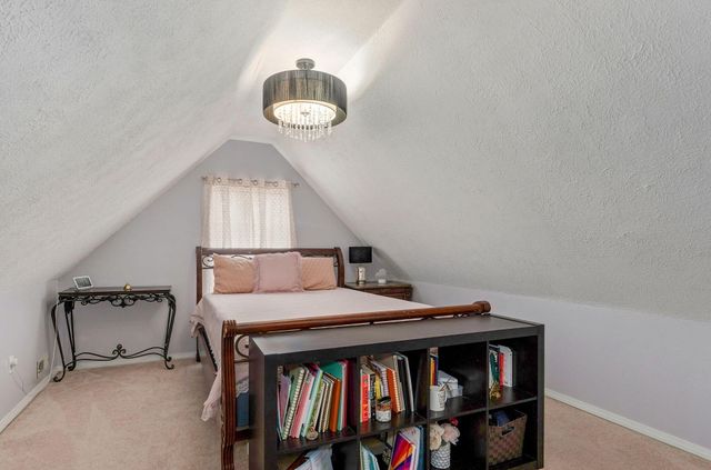 2534 E Linwood Street, Springfield, MO 65804