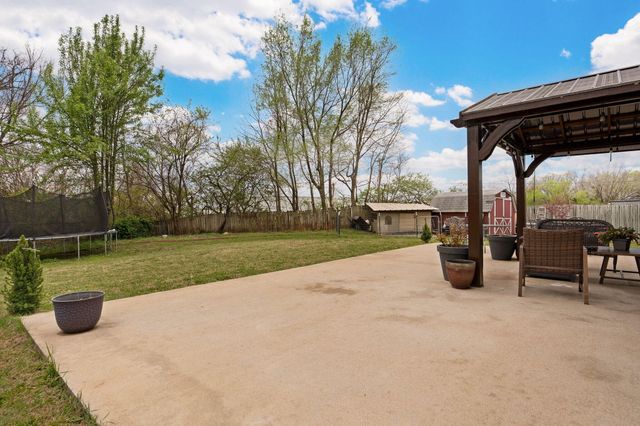 2534 E Linwood Street, Springfield, MO 65804