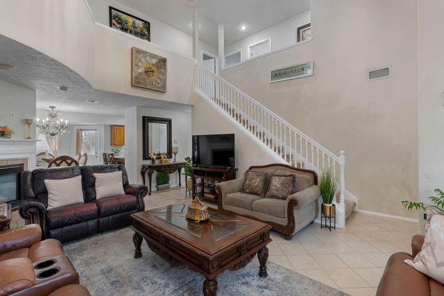 2534 E Linwood Street, Springfield, MO 65804