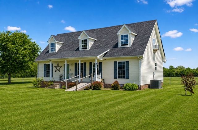 1044 Robert Elder Ct, Cedar Hill, TN 37032