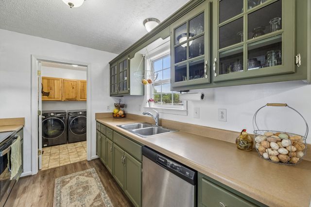 1044 Robert Elder Ct, Cedar Hill, TN 37032