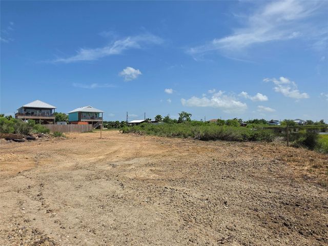 640 18th Street, San Leon, TX 77539