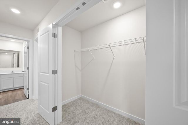 293 ECLIPSE ST, Charles Town, WV 25414