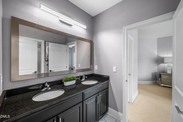 2817 Flora Oaks Way, Apex, NC 27523