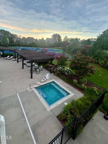 2817 Flora Oaks Way, Apex, NC 27523