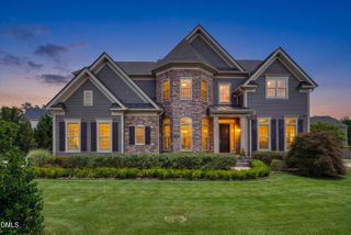 2817 Flora Oaks Way, Apex, NC 27523