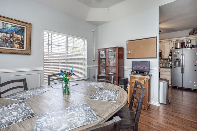 908 Wheeler Creek Drive, Gainesville, TX 76240
