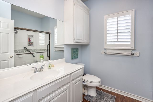 908 Wheeler Creek Drive, Gainesville, TX 76240