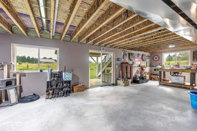 7542 HIGHLAND MEADOW COURT, Pulaski, WI 54162