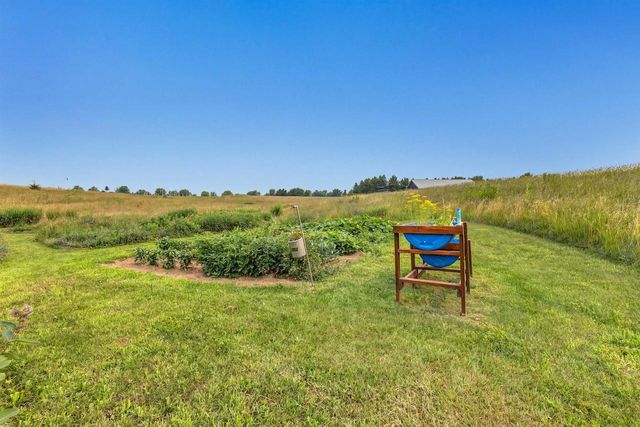 7542 HIGHLAND MEADOW COURT, Pulaski, WI 54162