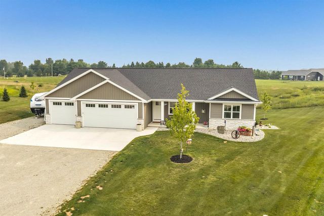 7542 HIGHLAND MEADOW COURT, Pulaski, WI 54162