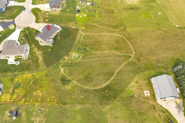 7542 HIGHLAND MEADOW COURT, Pulaski, WI 54162