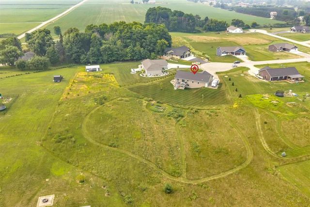 7542 HIGHLAND MEADOW COURT, Pulaski, WI 54162