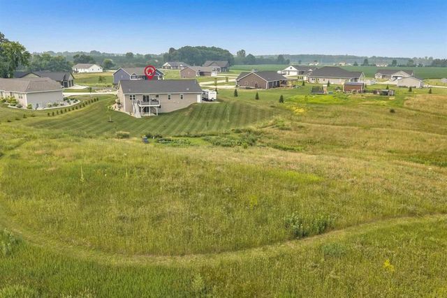 7542 HIGHLAND MEADOW COURT, Pulaski, WI 54162