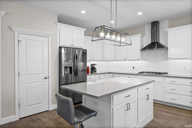 1073 Chesapeake Pointe Drive, Lafayette, IN 47909