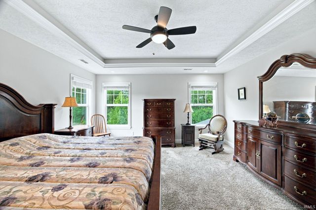 1073 Chesapeake Pointe Drive, Lafayette, IN 47909