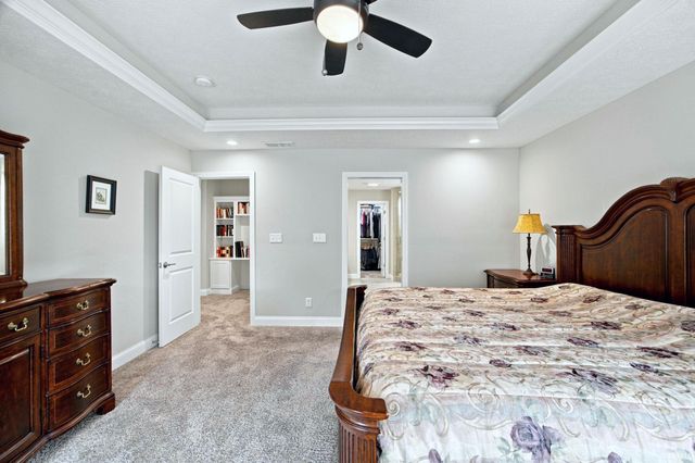 1073 Chesapeake Pointe Drive, Lafayette, IN 47909