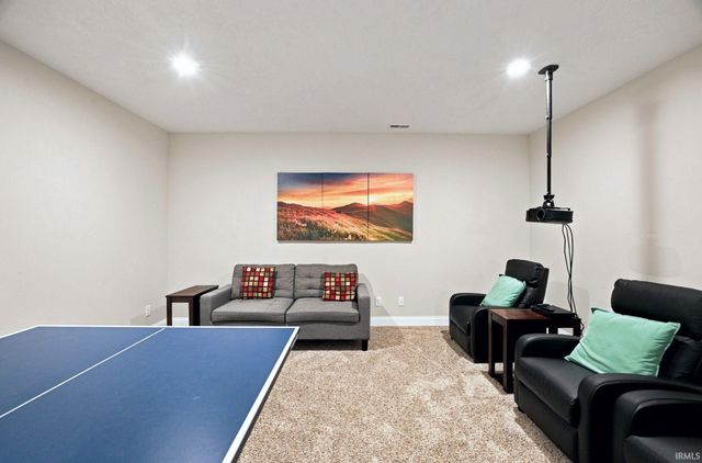1073 Chesapeake Pointe Drive, Lafayette, IN 47909