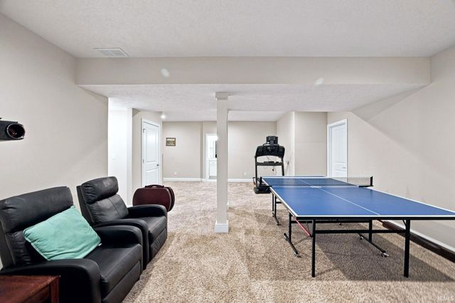 1073 Chesapeake Pointe Drive, Lafayette, IN 47909