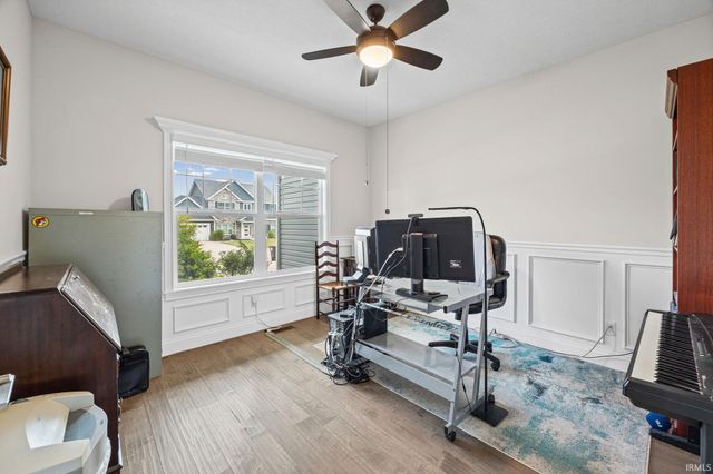 1073 Chesapeake Pointe Drive, Lafayette, IN 47909