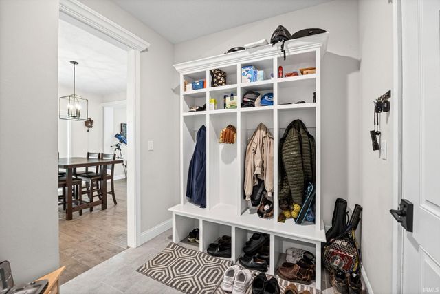 1073 Chesapeake Pointe Drive, Lafayette, IN 47909