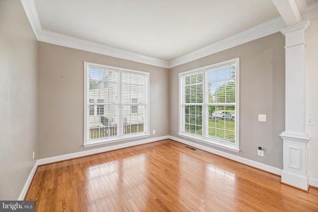 10810 VALLEY FALLS CT, Manassas, VA 20112