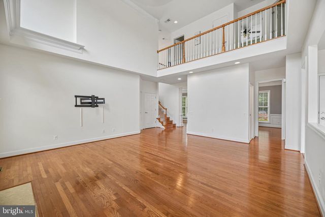 10810 VALLEY FALLS CT, Manassas, VA 20112