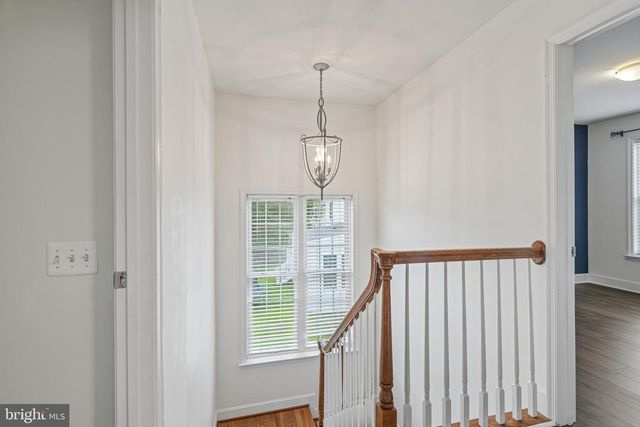 10810 VALLEY FALLS CT, Manassas, VA 20112