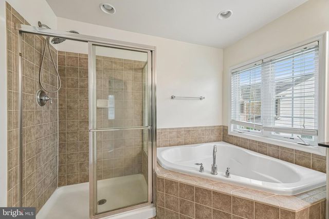 10810 VALLEY FALLS CT, Manassas, VA 20112