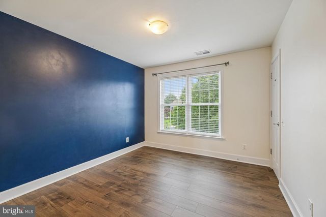 10810 VALLEY FALLS CT, Manassas, VA 20112