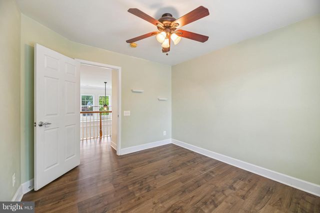 10810 VALLEY FALLS CT, Manassas, VA 20112