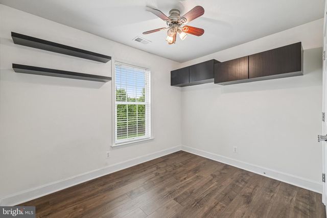 10810 VALLEY FALLS CT, Manassas, VA 20112