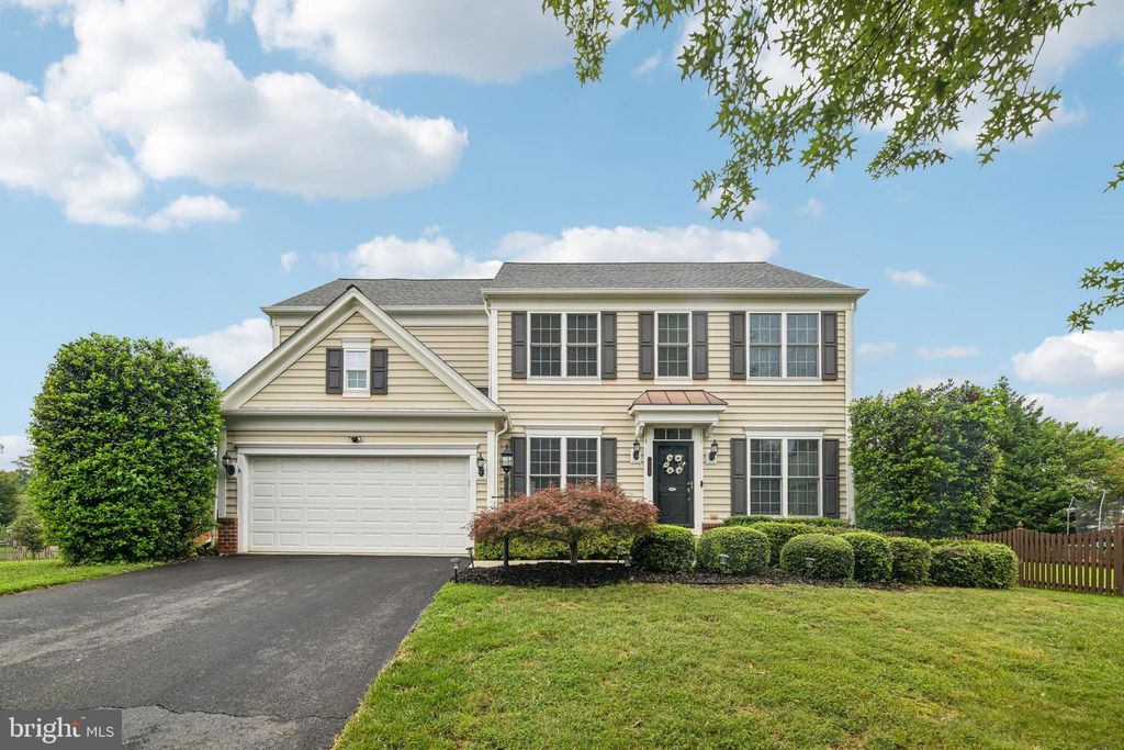 10810 VALLEY FALLS CT, Manassas, VA 20112