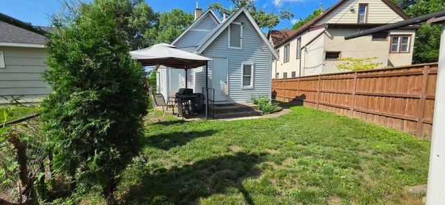 1025 43rd Avenue N, Minneapolis, MN 55412