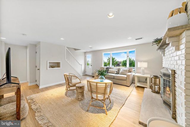 424 IROQUOIS AVE, Beach Haven, NJ 08008