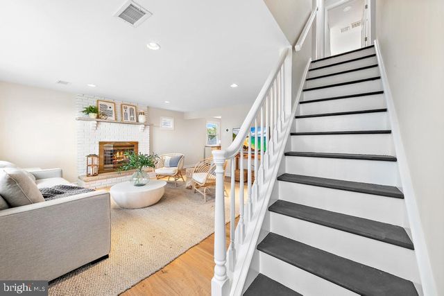 424 IROQUOIS AVE, Beach Haven, NJ 08008