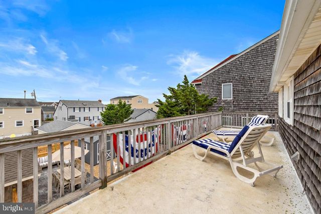 424 IROQUOIS AVE, Beach Haven, NJ 08008